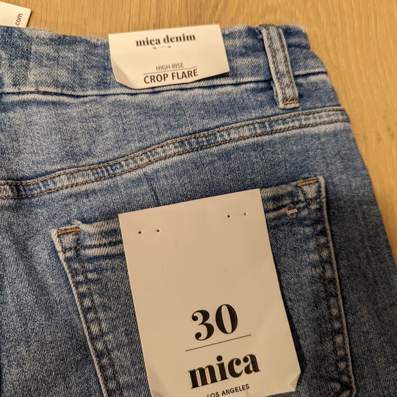 Blue Flared Cropped Women Jeans - Picture 2 of 8